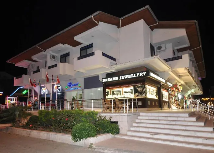 Hotel apartamentowy Uysal Apart